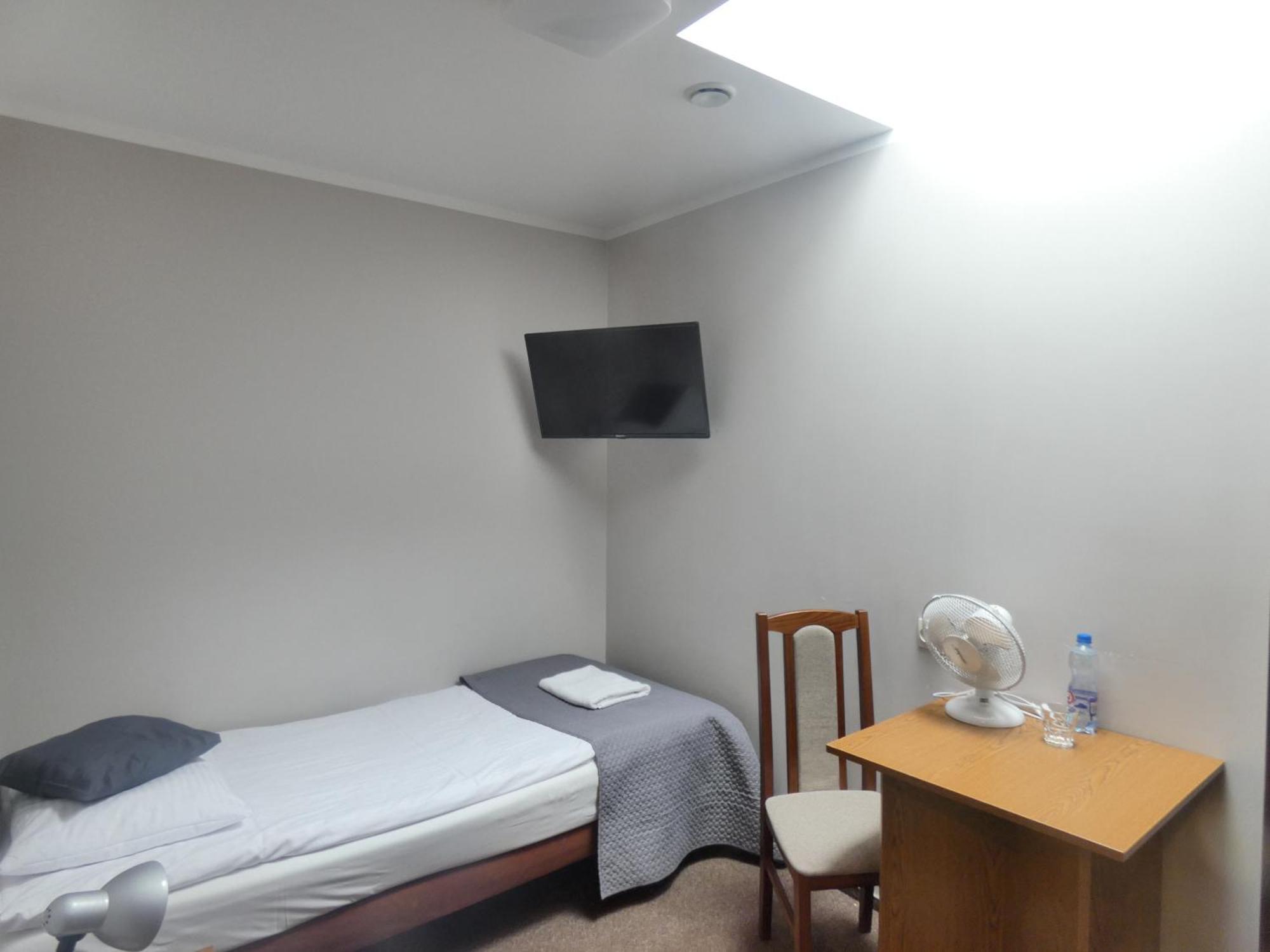 Astral Aparthotel Raszyn Luaran gambar